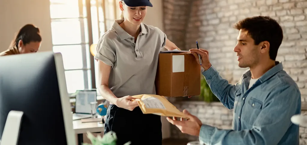 what is courier service 