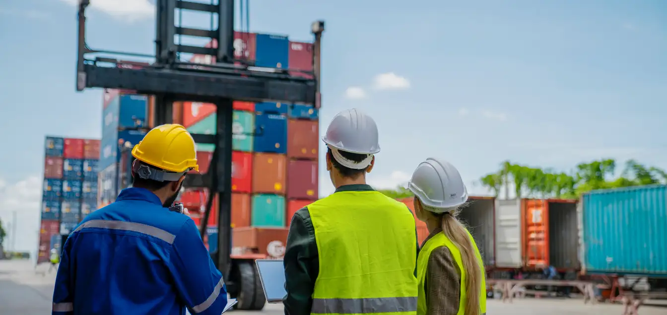 container de-stuffing in BC