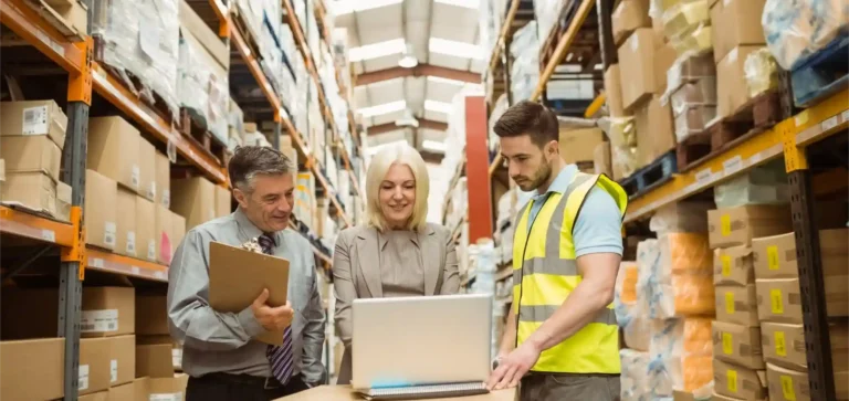 The Impact of Cross-Docking on Last-Mile Delivery Effectiveness