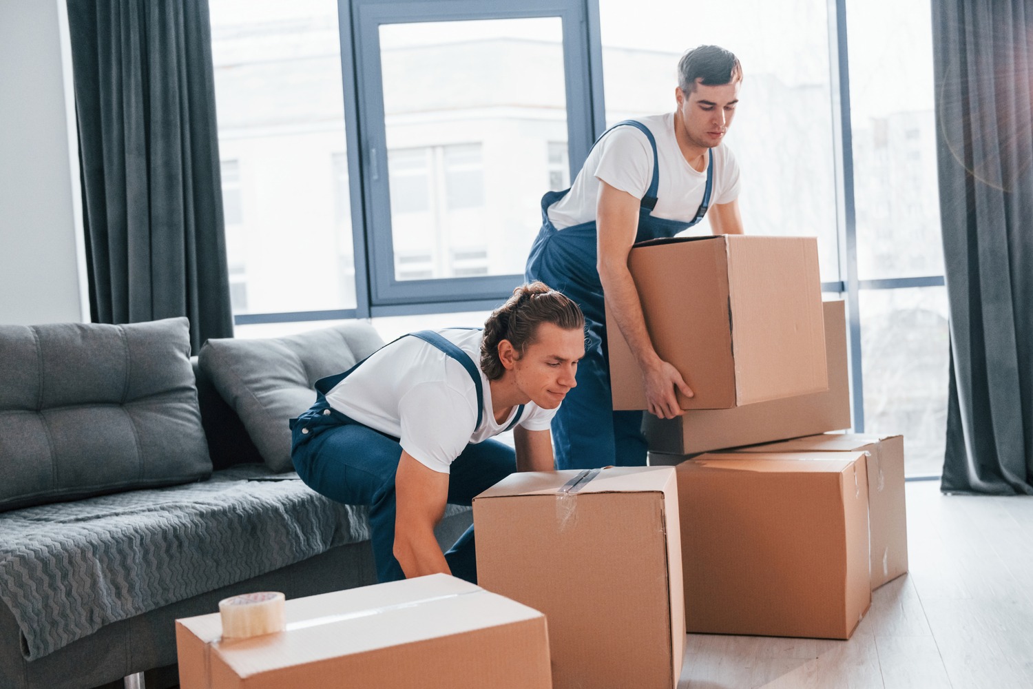 What to Look for When Choosing a Delivery Partner for Your Furniture Brand